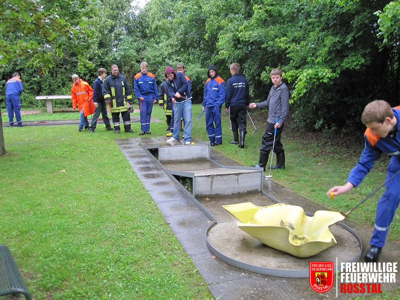 Bild 9 von 28 Minigolfplatz