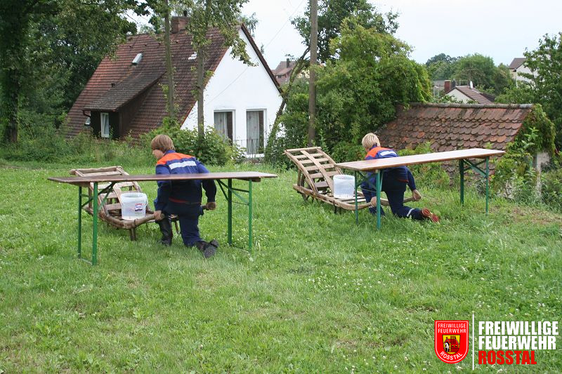 Bild 9 von 30 Schubkarrenrennen