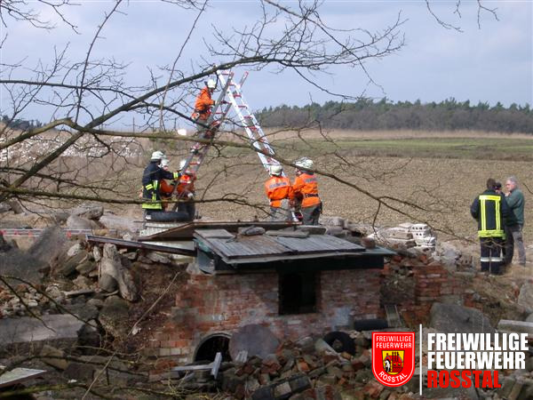 Bild 24 von 25 Die &Uuml;bung ist beendet, jetzt wird abgebaut.