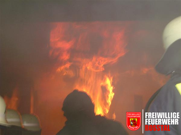 Bild 12 von 20 Brand&uuml;bungscontainer