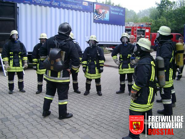 Bild 18 von 20 Brand&uuml;bungscontainer