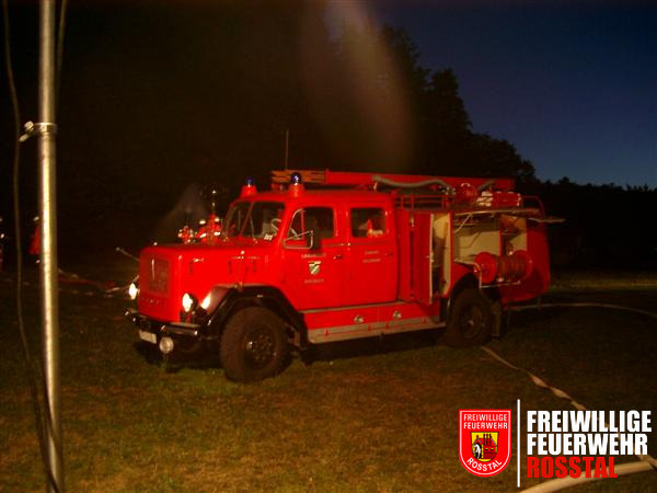 Bild 7 von 10 Das Tankl&ouml;schfahrzeug der FF Heilsbronn.