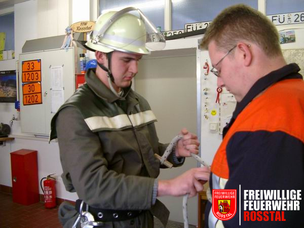 Bild 20 von 22 Eine andere Pr&uuml;fungsaufgabe: Anlegen eines Rettungsknotens