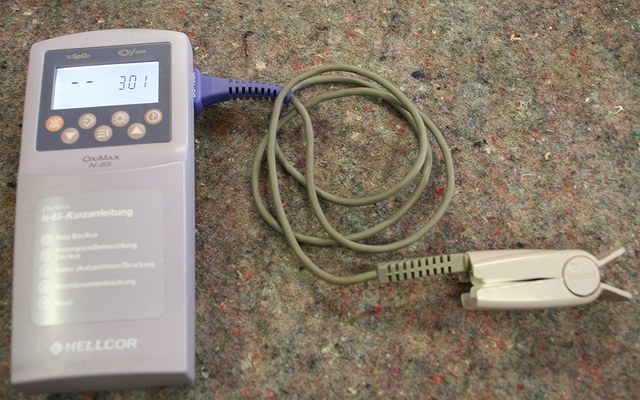 Bild des/der Ausrüstungsgegenstands/-gegenstände (Pulsoxymeter)